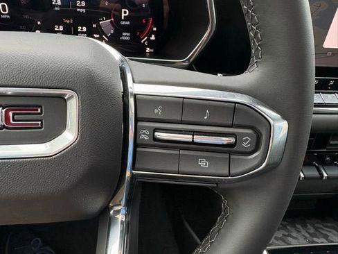 New 2026 GMC Canyon Elevation w/ Convenience Package image 23