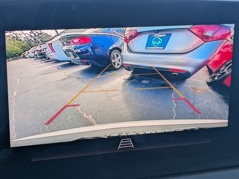 Certified 2024 Buick Envista Preferred w/ Advanced Safety Package image 22