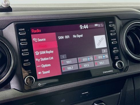 Used 2020 Toyota Tacoma TRD Sport image 29