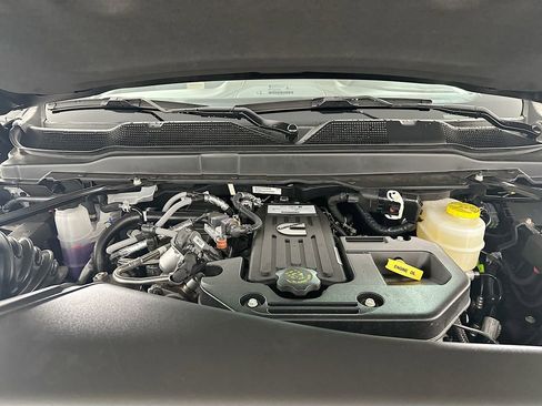 New 2026 RAM 3500 Longhorn image 18