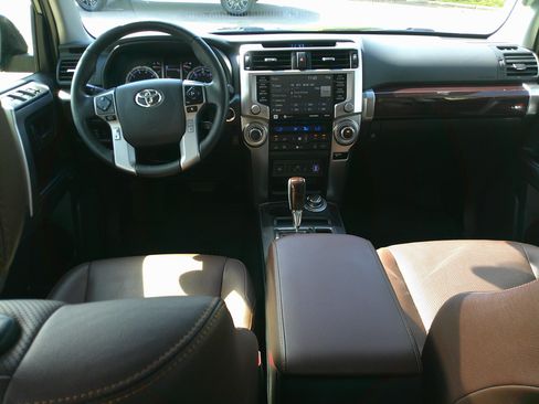 Used 2023 Toyota 4Runner Limited image 30