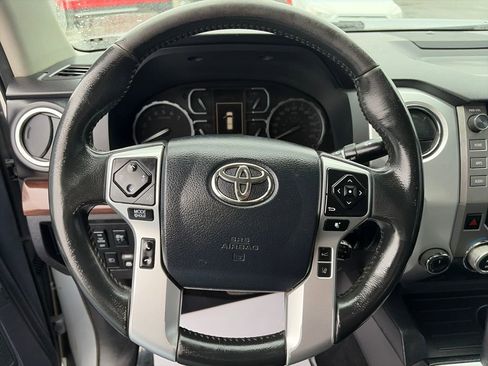 Used 2018 Toyota Tundra Limited image 18