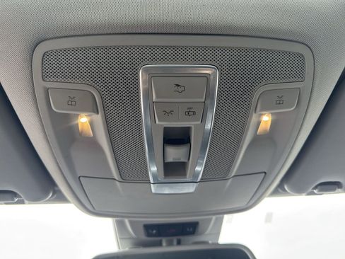 Used 2016 Mercedes-Benz GL 450 4MATIC image 16