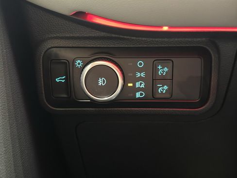 Used 2025 Ford Explorer Platinum w/ Ultimate Package image 37