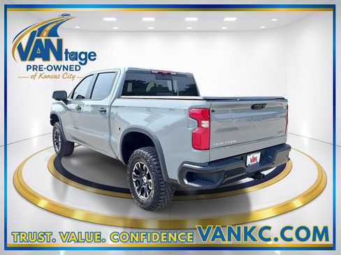 Certified 2025 Chevrolet Silverado 1500 ZR2 w/ Technology Package AWD/4WD image 9
