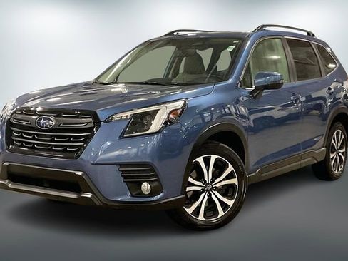 Used 2022 Subaru Forester Limited image 3