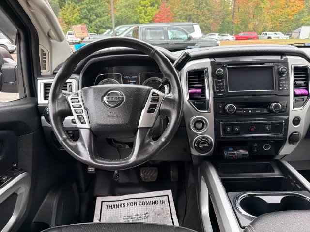 Used 2017 Nissan Titan PRO-4X AWD/4WD image 12