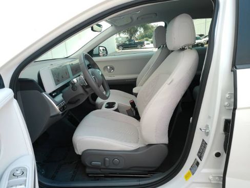 Used 2023 Hyundai Ioniq 5 SEL RWD image 12