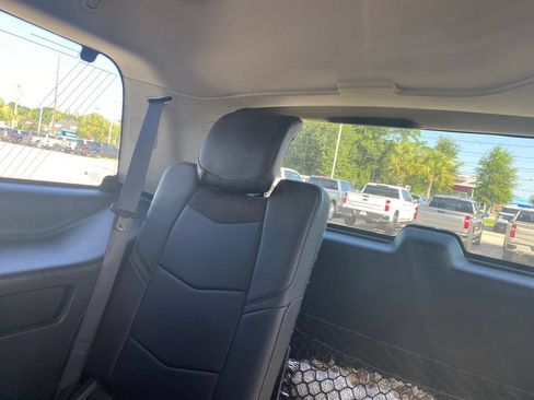 Used 2018 Cadillac Escalade Premium Luxury AWD/4WD image 9