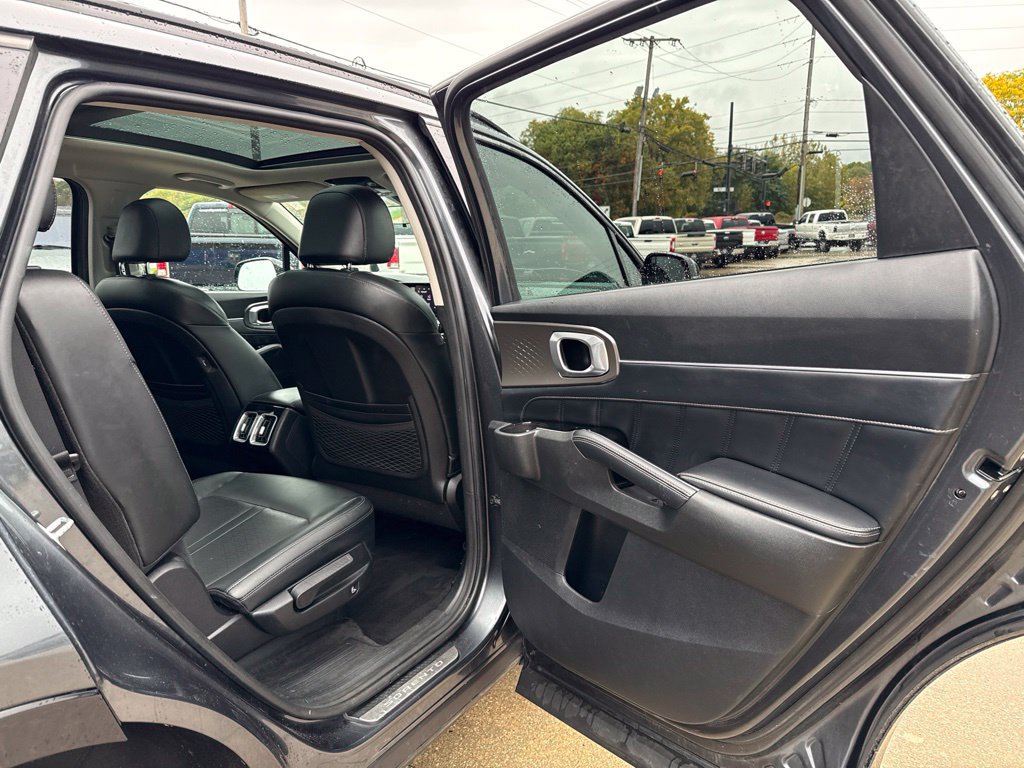 Used 2021 Kia Sorento SX AWD/4WD image 47