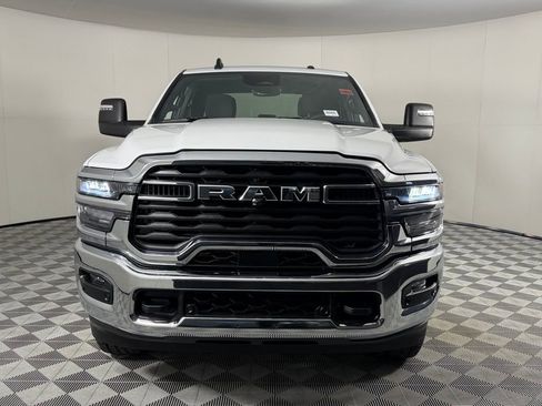 Used 2025 RAM 2500 Lone Star image 5