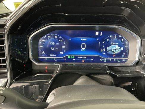 Used 2022 Chevrolet Silverado 1500 LTZ w/ LTZ Premium Package image 17