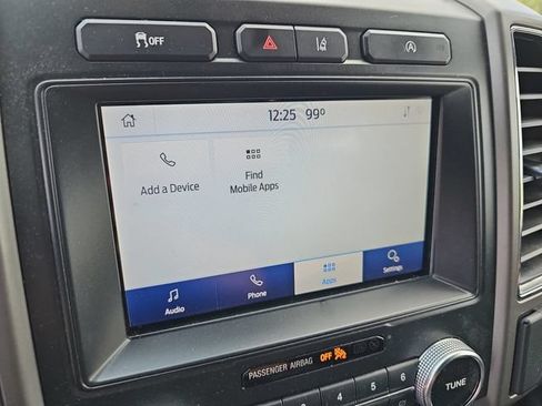 Used 2021 Ford Expedition XLT RWD image 24