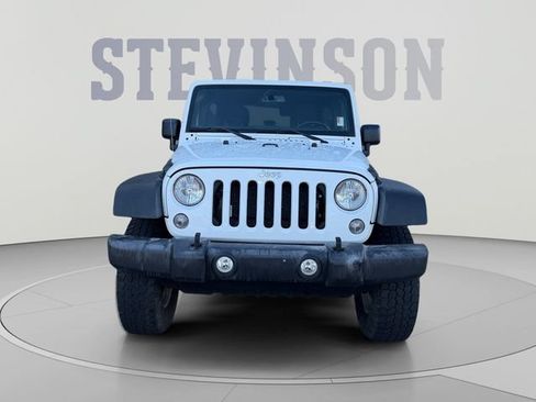 Used 2018 Jeep Wrangler Unlimited Sport S AWD/4WD image 8