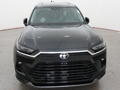 New 2026 Toyota Grand Highlander Platinum image 48