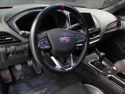 Used 2024 Cadillac CT5 V Blackwing w/ Carbon Fiber Package 2 RWD image 38