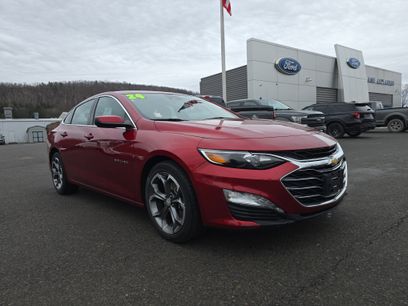 Used 2024 Chevrolet Malibu LT