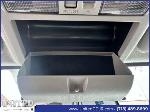 Used 2019 Nissan Frontier PRO-4X w/ Pro-4x Luxury Package image 33