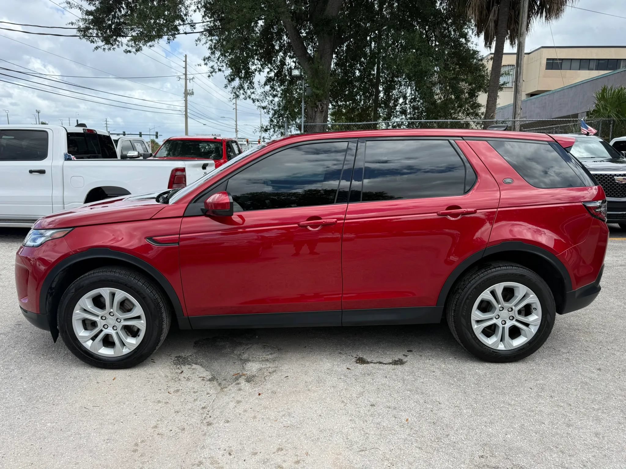 Used 2020 Land Rover Discovery Sport S AWD/4WD image 4