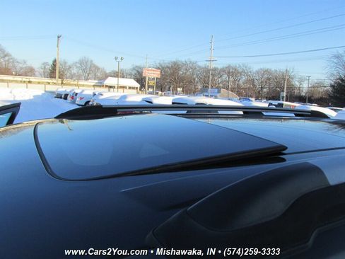 Used 2014 Ford Explorer XLT w/ Equipment Group 202A AWD/4WD image 7