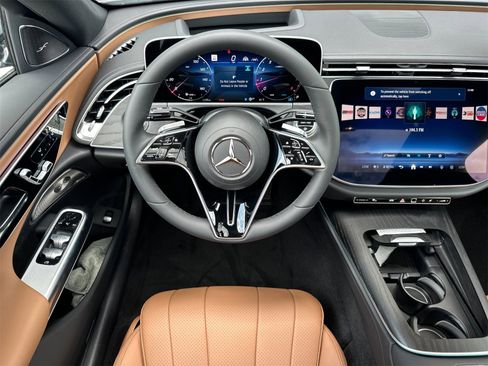 New 2026 Mercedes-Benz E 350 4MATIC Sedan image 15