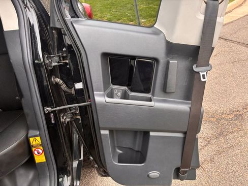 Used 2007 Toyota FJ Cruiser 4WD image 29