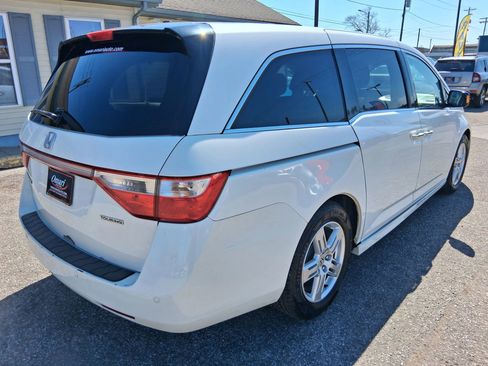 Used 2012 Honda Odyssey Touring Elite image 6