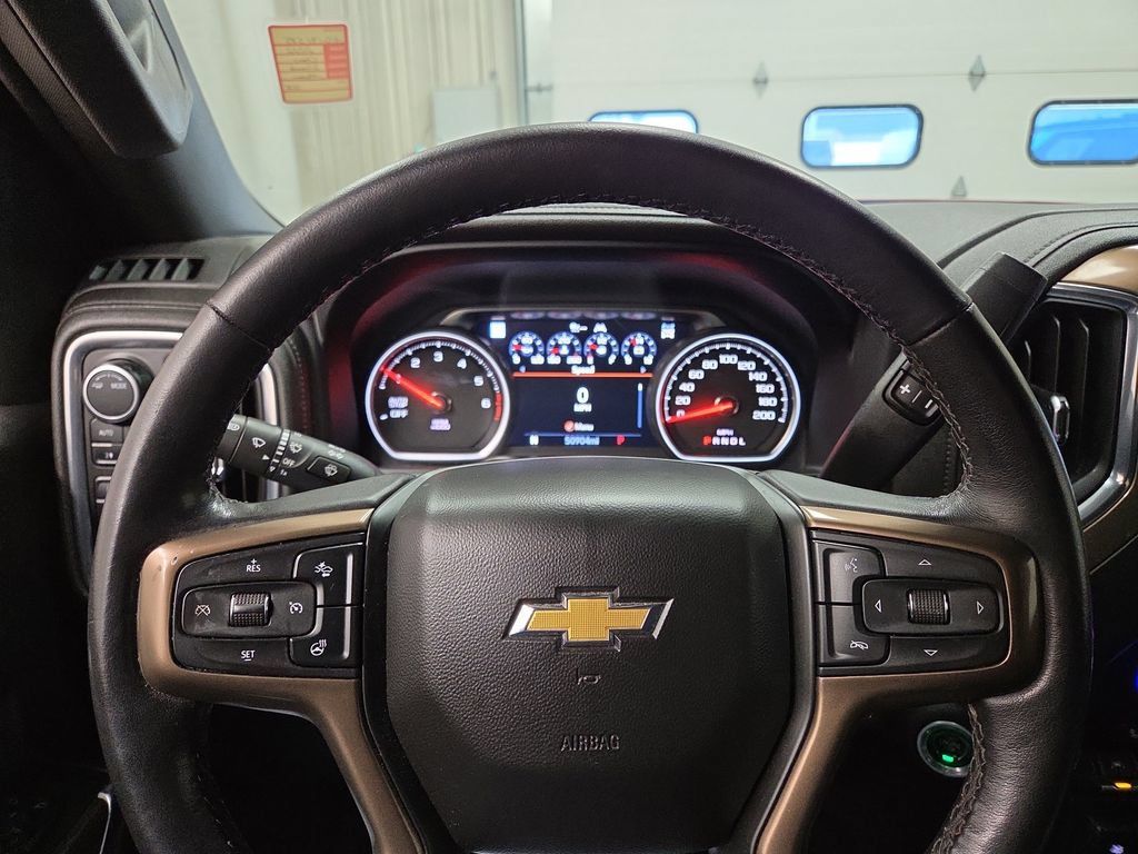 Used 2022 Chevrolet Silverado 1500 High Country AWD/4WD image 19