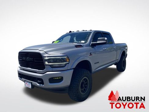 Used 2020 RAM 2500 Laramie w/ Night Edition AWD/4WD image 3