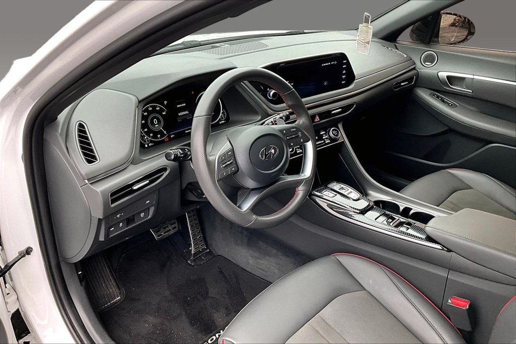 Used 2023 Hyundai Sonata SEL Plus w/ Cargo Package FWD image 7