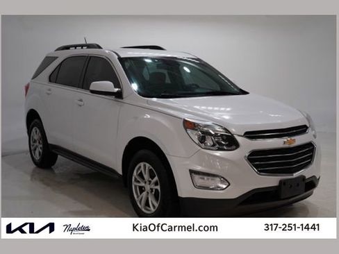 Used 2017 Chevrolet Equinox LT w/ Convenience Package image 1