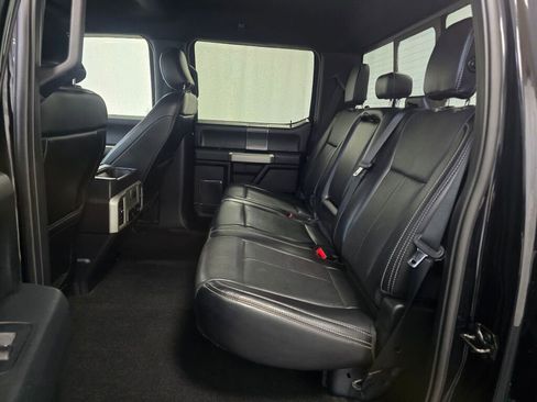 Used 2018 Ford F150 Lariat w/ Equipment Group 501A Mid image 18