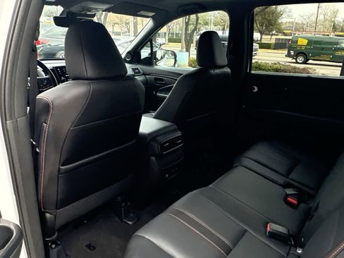 Used 2024 Honda Passport TrailSport image 23