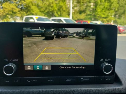 Used 2022 Honda Civic Sport image 26