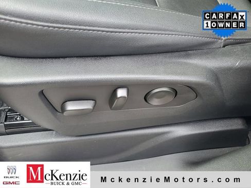 Used 2023 Chevrolet Tahoe Z71 w/ Z71 Off-Road Package AWD/4WD image 7