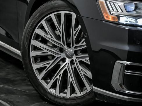 Used 2019 Audi A8 L 3.0T w/ Luxury Package image 3