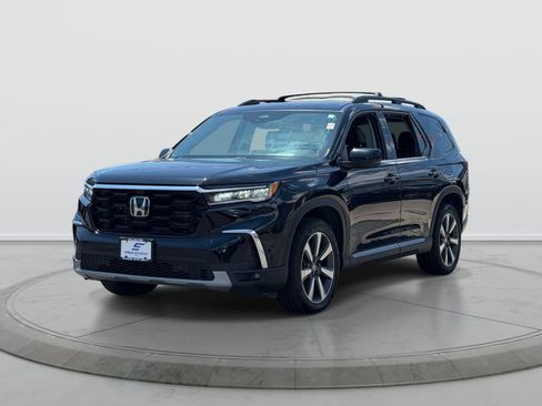Used 2023 Honda Pilot Elite image 3