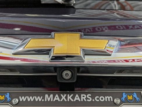 Used 2020 Chevrolet Traverse LT image 56