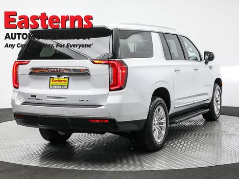 Used 2024 GMC Yukon XL SLT AWD/4WD image 5
