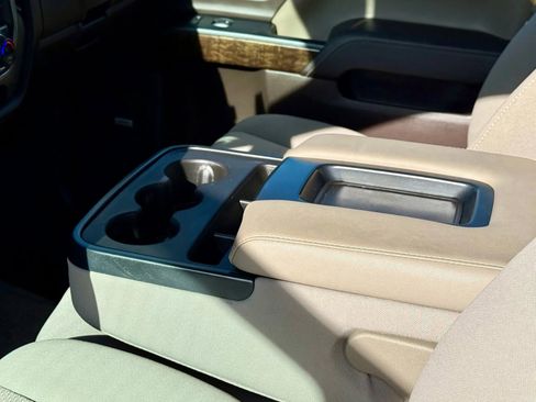 Used 2016 Chevrolet Silverado 1500 LT w/ All Star Edition image 20