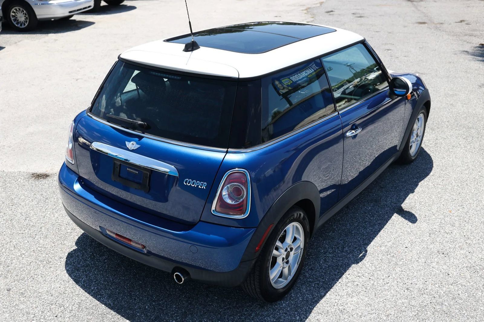 Used 2012 MINI Cooper Hardtop FWD image 6