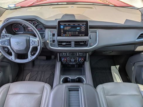 Used 2021 Chevrolet Tahoe Z71 AWD/4WD image 30