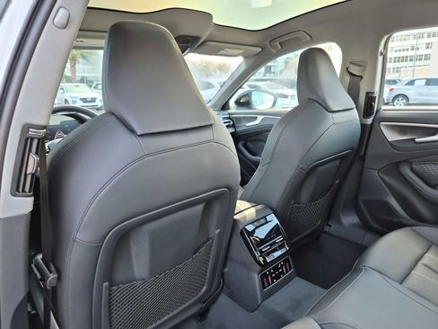 New 2026 Audi A6 Premium Plus AWD/4WD image 17