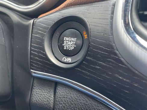 Used 2018 Jeep Grand Cherokee Summit AWD/4WD image 24