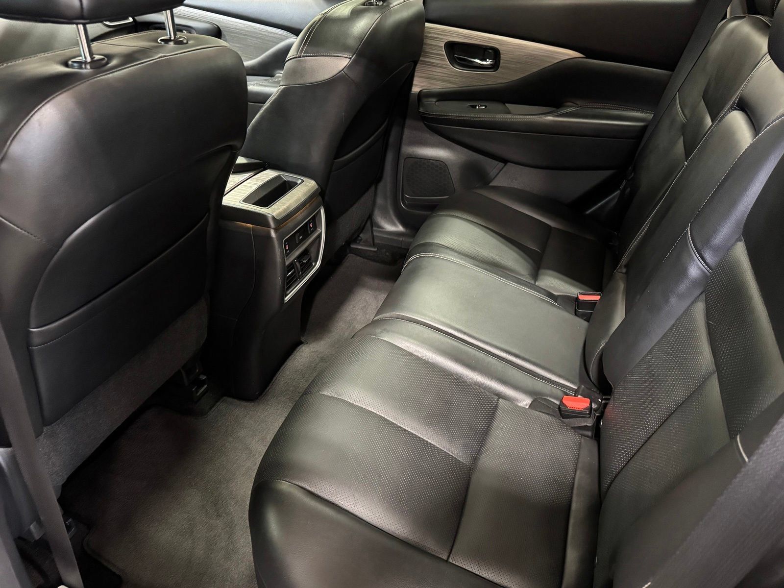 Used 2017 Nissan Murano Platinum w/ Platinum Technology Package FWD image 38