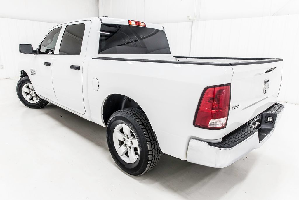 Used 2022 RAM 1500 Classic SLT RWD image 5