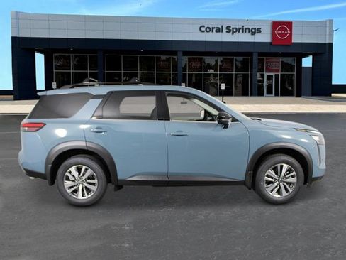 New 2026 Nissan Pathfinder SL FWD image 6