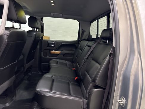 Used 2017 Chevrolet Silverado 1500 LTZ AWD/4WD image 33