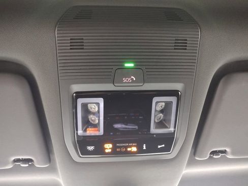 New 2025 Volkswagen ID. Buzz Pro S image 30