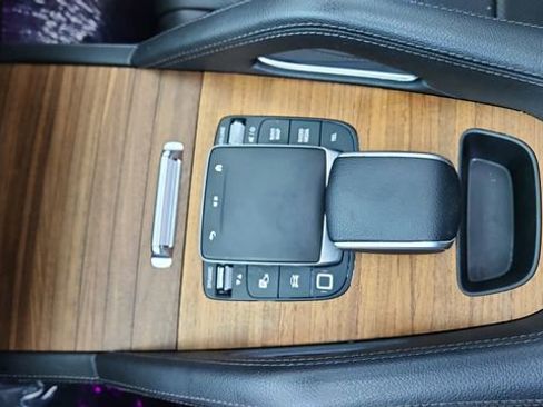 Used 2025 Mercedes-Benz GLE 350 4MATIC image 50